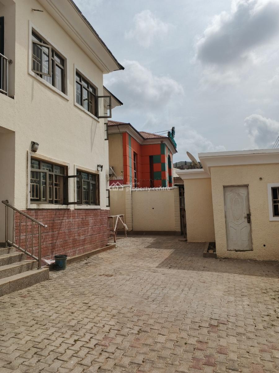 Luxury 10 Bedrooms Duplex, Zone 3, Wuse, Abuja, Detached Duplex for Rent
