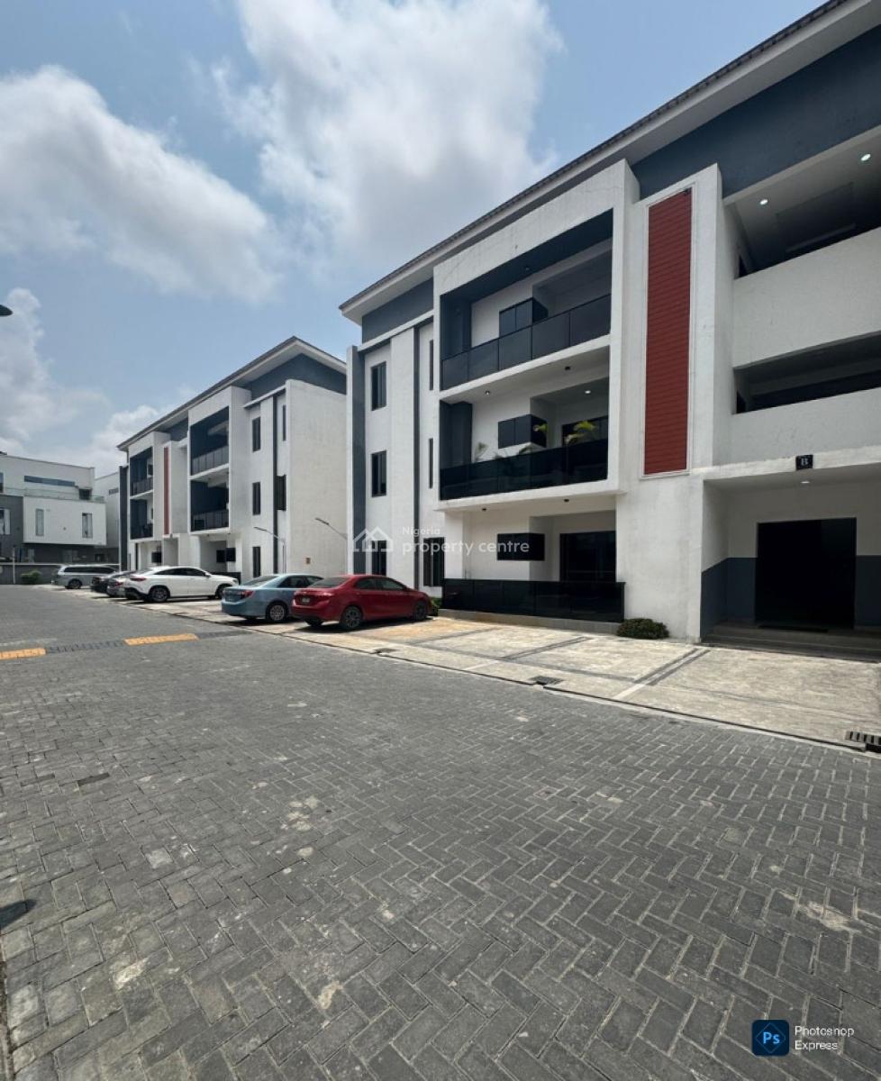 4-bedroom Standard Spacious Duplex in a Serviced Estate, By Pinnock Beach Resort, Osapa, Lekki, Lagos, Terraced Duplex for Rent