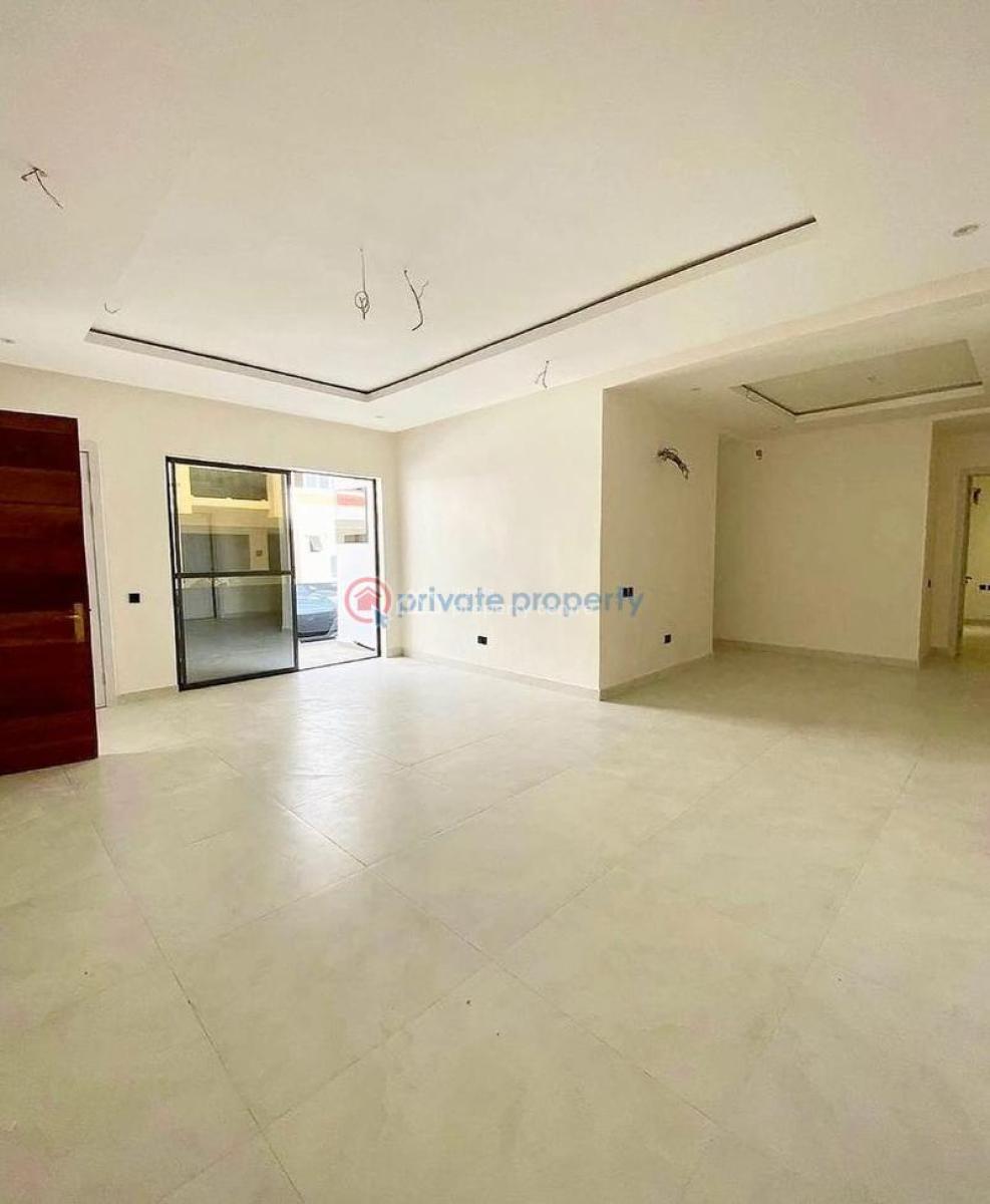 4-bedroom Standard Spacious Duplex in a Serviced Estate, By Pinnock Beach Resort, Osapa, Lekki, Lagos, Terraced Duplex for Rent