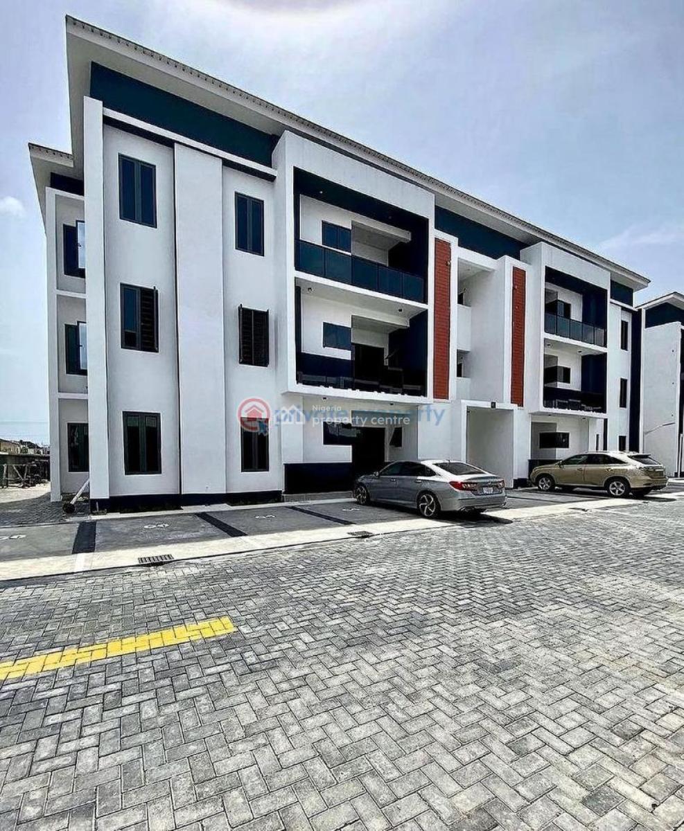 4-bedroom Standard Spacious Duplex in a Serviced Estate, By Pinnock Beach Resort, Osapa, Lekki, Lagos, Terraced Duplex for Rent