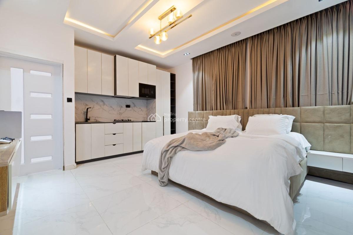 Cozy Studio Apartment Chevron, Bera Estate, Lekki Phase 2, Lekki, Lagos, Self Contain (single Rooms) Short Let