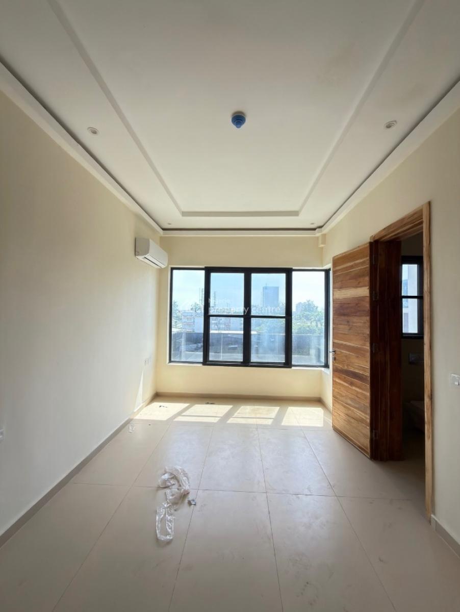 Fully Serviced 1 Bedroom Apartment with Elevator Pool and Gym, Victoria Island (vi), Lagos, Flat / Apartment for Rent