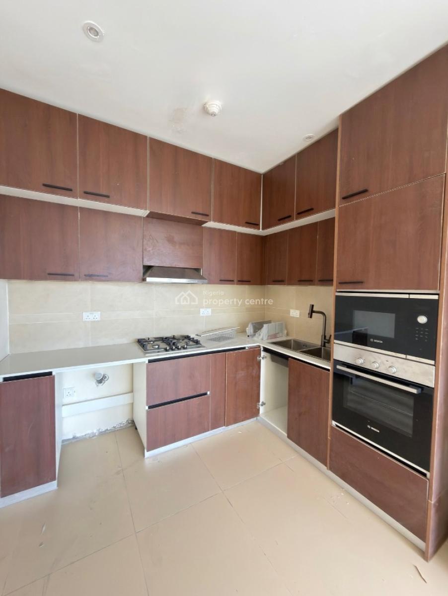 Fully Serviced 1 Bedroom Apartment with Elevator Pool and Gym, Victoria Island (vi), Lagos, Flat / Apartment for Rent