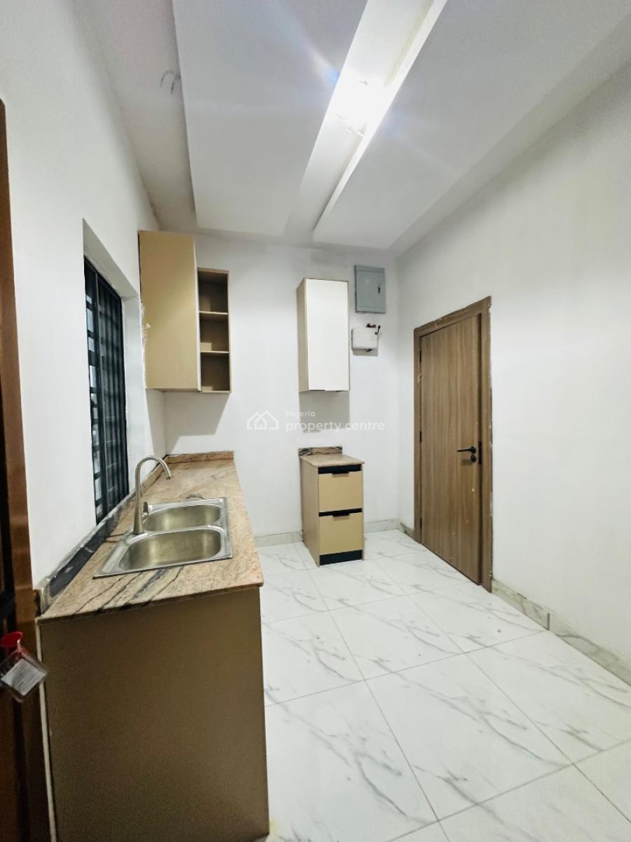 Serviced 2 Bedroom Terrace Duplex, Ologolo, Lekki, Lagos, Terraced Duplex for Rent