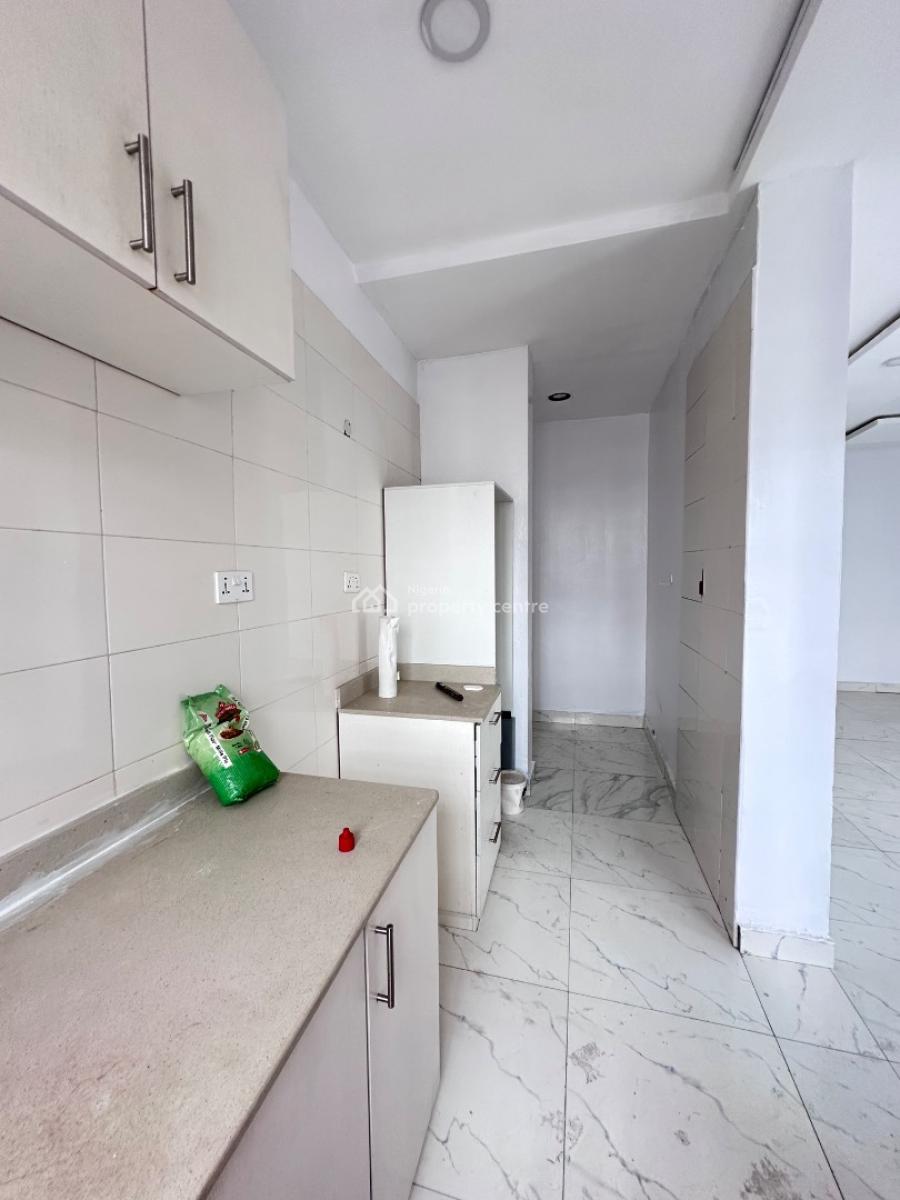 2 Bedroom Apartment, Ologolo, Lekki, Lagos, Flat / Apartment for Rent