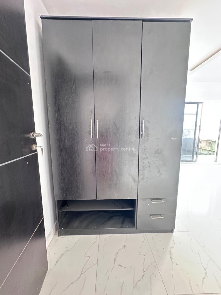 2 Bedroom Apartment, Ologolo, Lekki, Lagos, Flat / Apartment for Rent