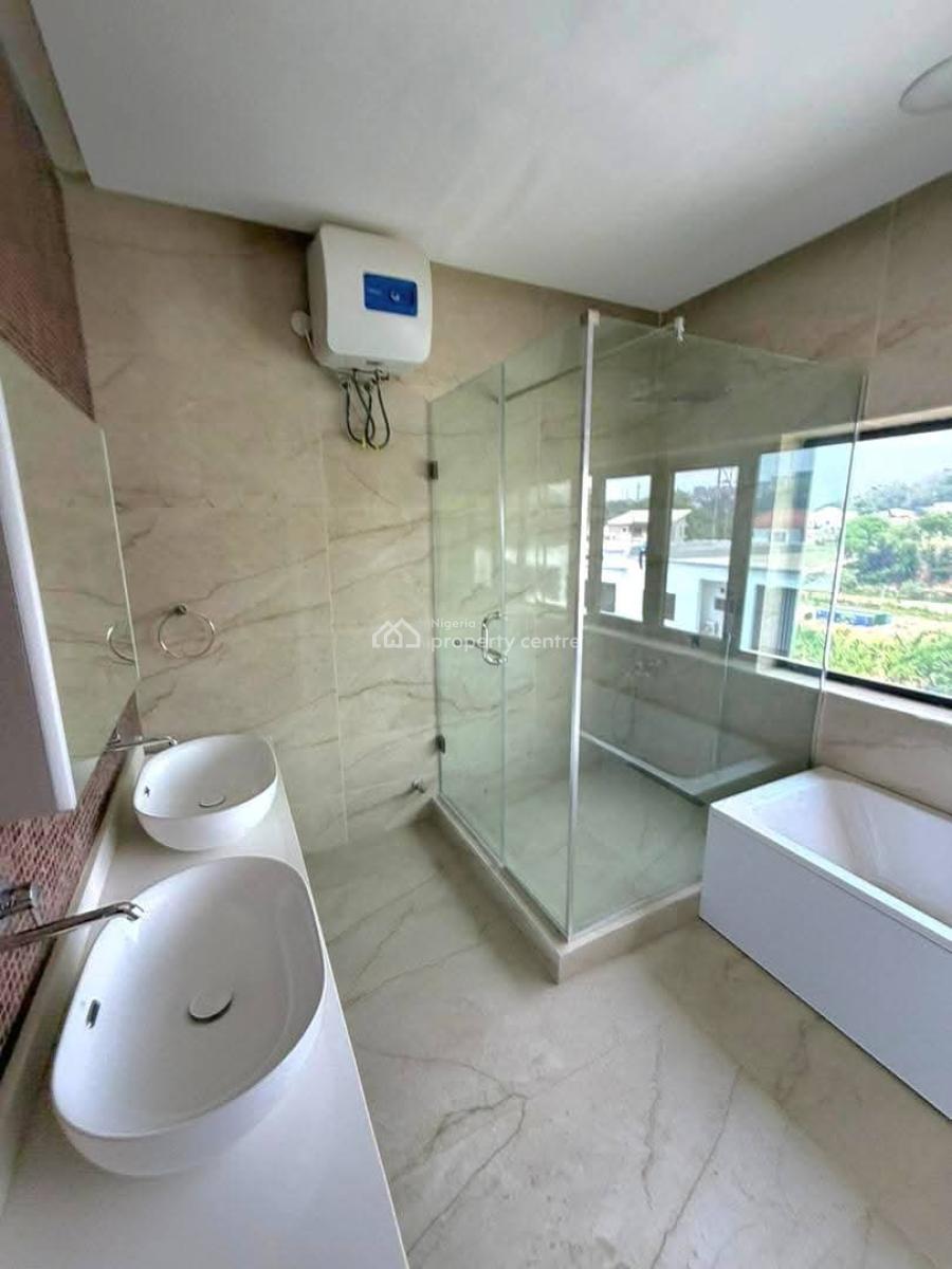 Luxury 3-bedroom Terrace Duplex with 2-room Bq, Maitama District, Abuja, Terraced Duplex for Rent