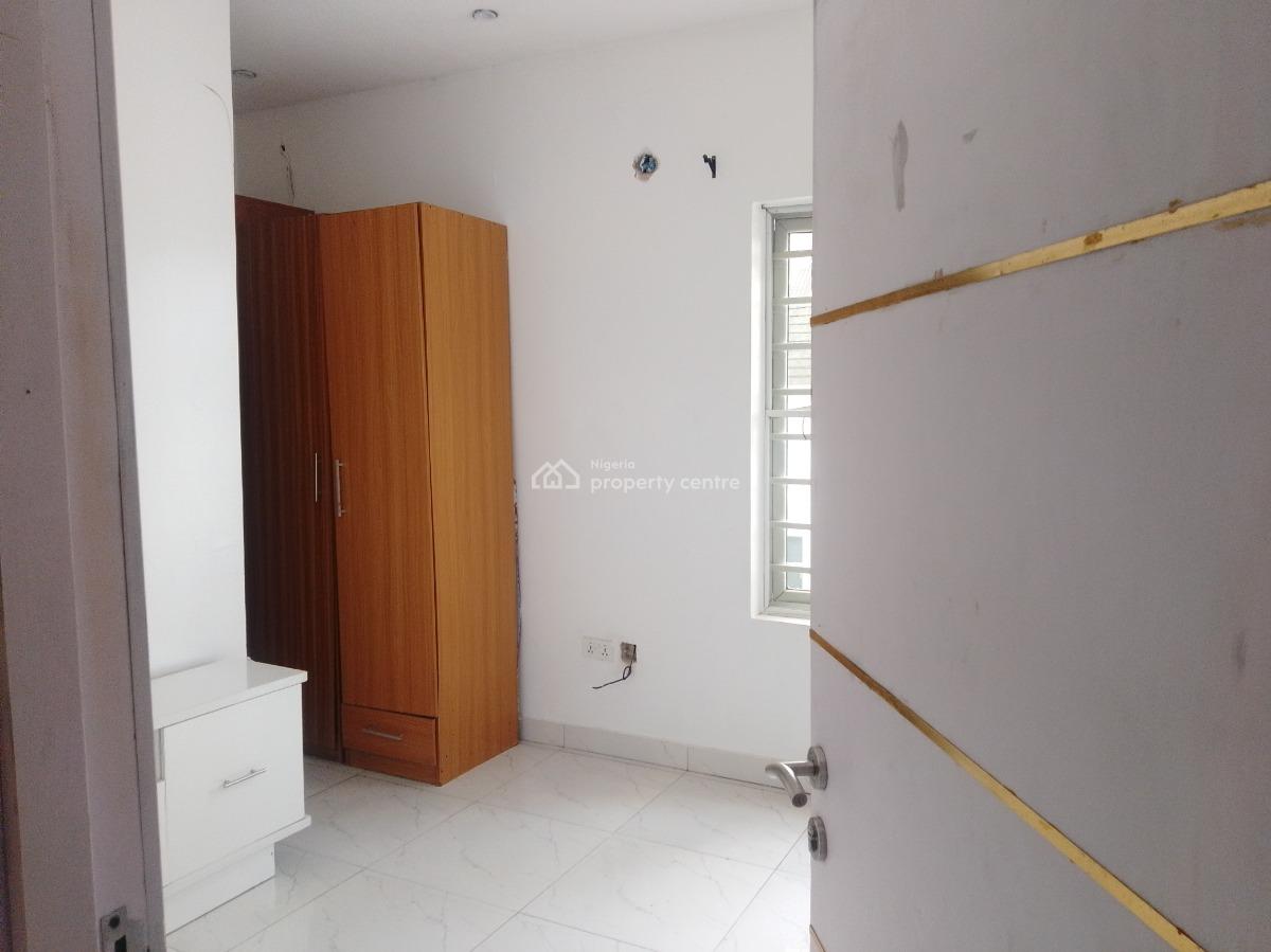 Luxury 3 Bedroom Apartment with Excellent Facility, Ogombo Road Peaceart Estate, Theranex, Sangotedo, Ajah, Lagos, Flat / Apartment for Rent