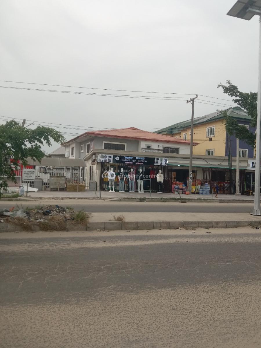 Standard 5 Bedroom Duplex with 4 Units of Shops, Ajah, Lagos, Detached Duplex for Sale