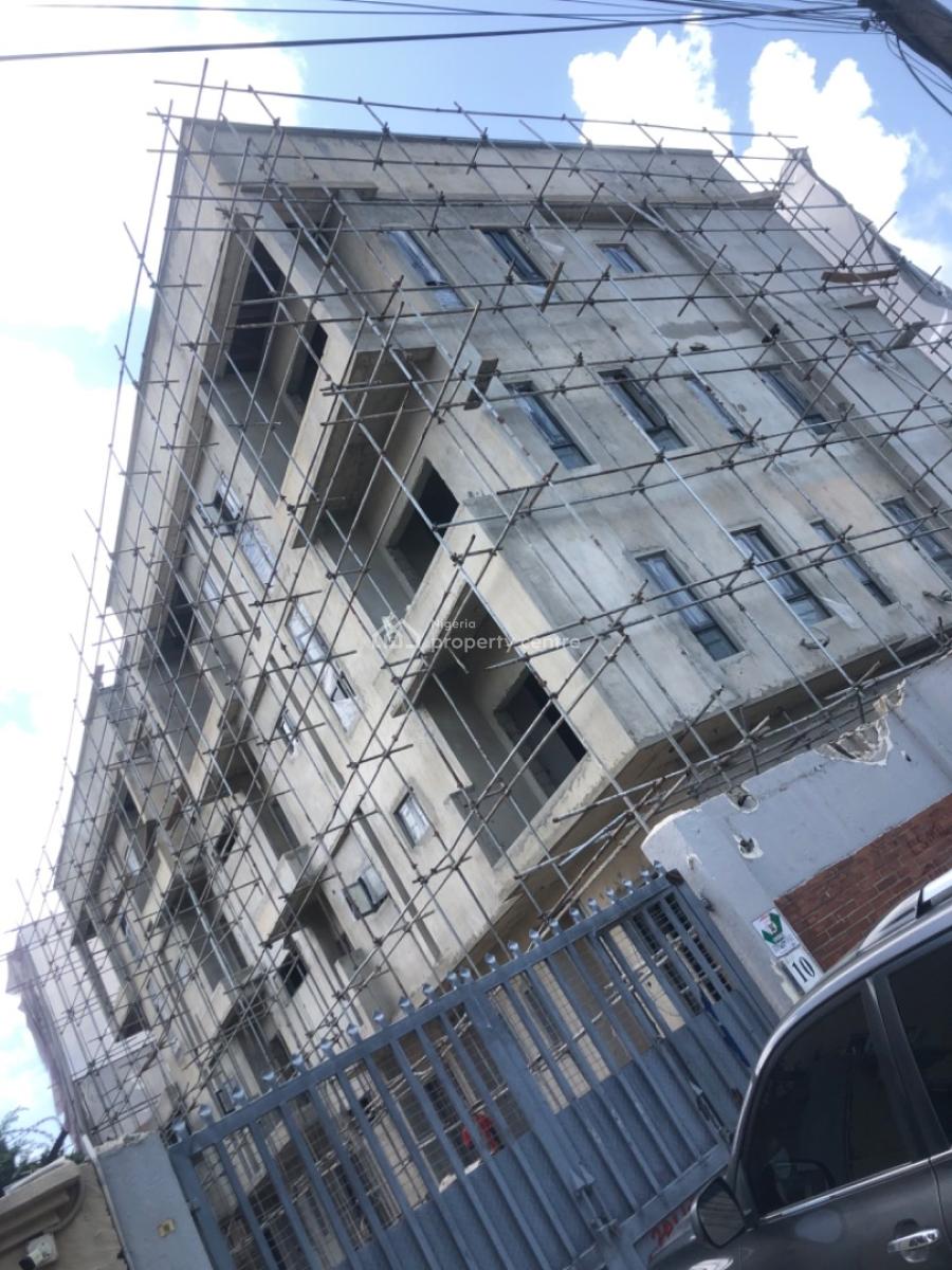 Solid Contemporary 4 Bedroom Terrace Duplex to on 3 Floors, in The Heart of, Lekki 1, Lekki Phase 1, Lekki, Lagos, Terraced Duplex for Sale