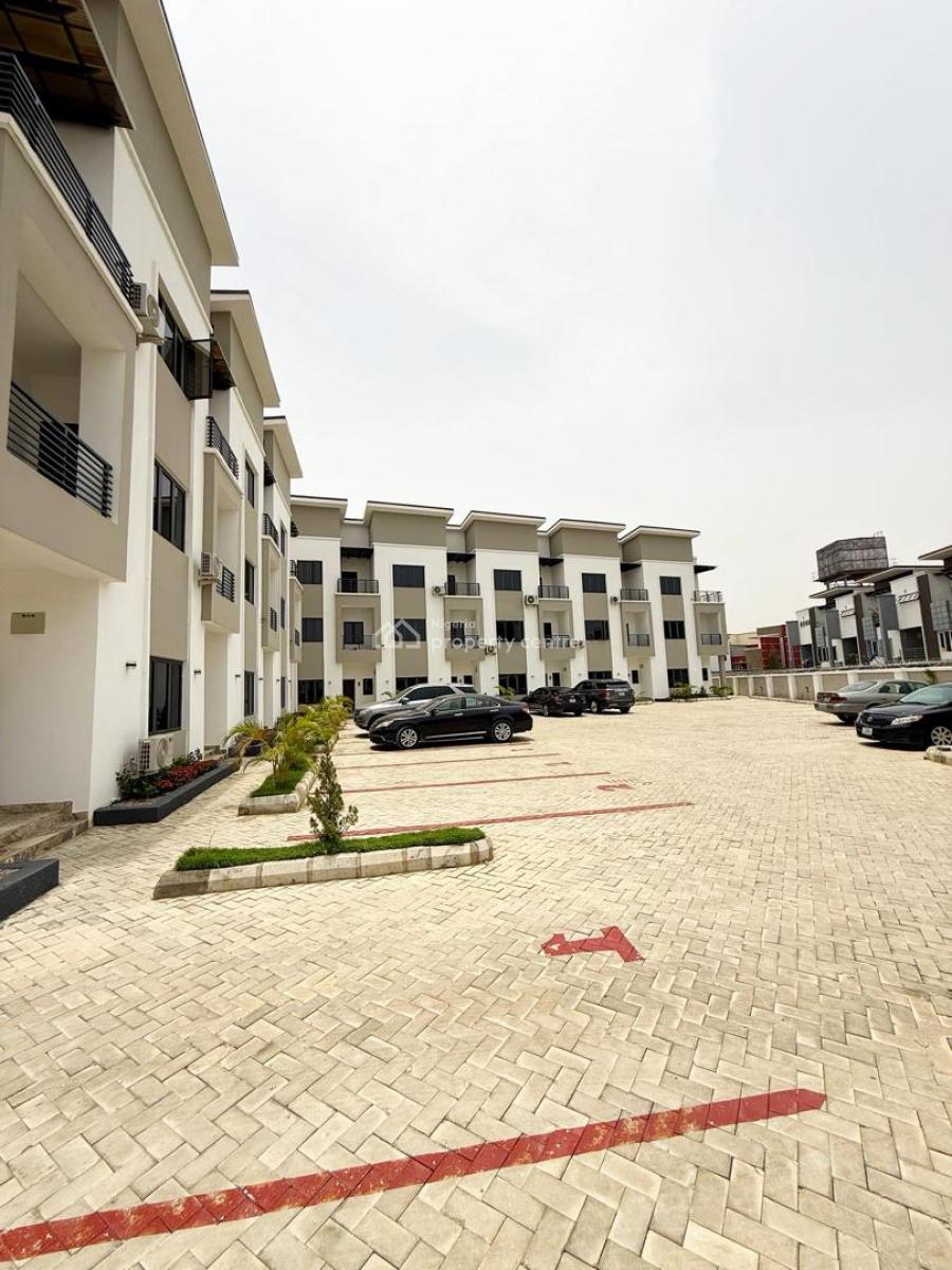 Luxury 4 Bedroom Flat with Bq, Jahi, Jahi, Abuja, Flat / Apartment for Sale