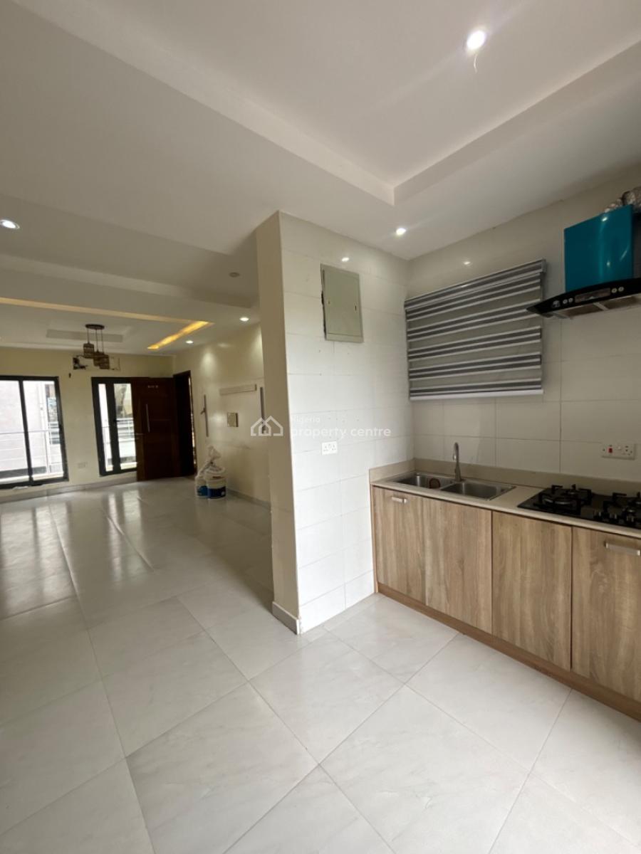 Nice 2 Bedroom Apartment, Ikate Elegushi, Lekki, Lagos, Flat / Apartment for Rent