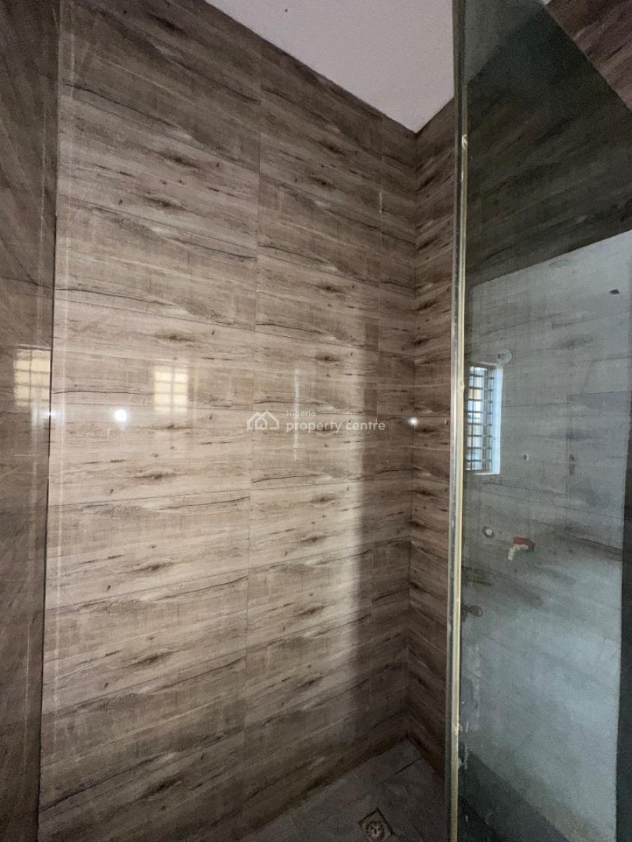 3 Bedroom Penthouse, Ologolo, Lekki, Lagos, Flat / Apartment for Rent