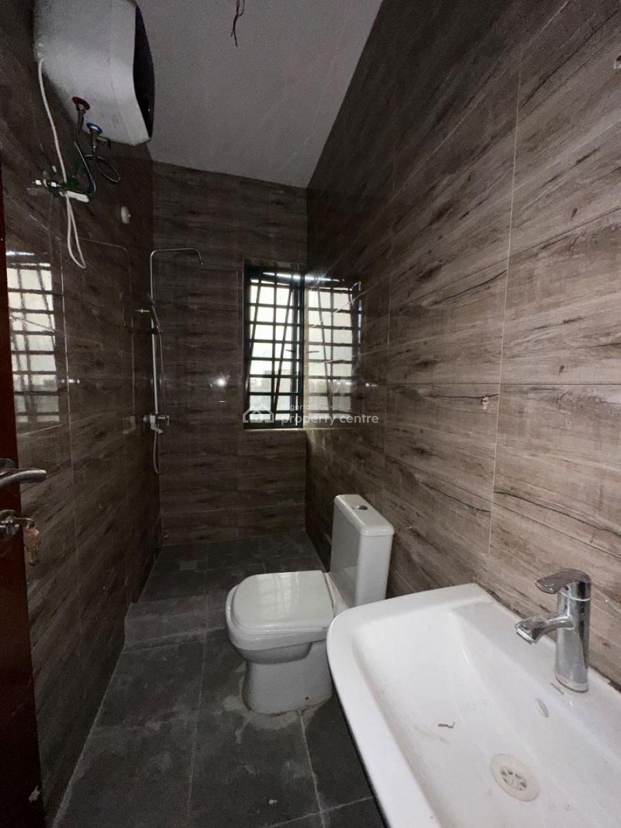 3 Bedroom Penthouse, Ologolo, Lekki, Lagos, Flat / Apartment for Rent