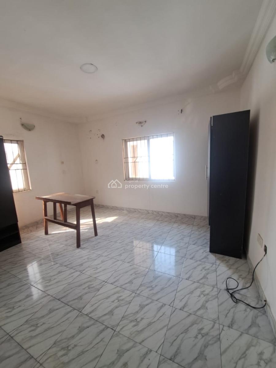 a Spacious 2 Bedroom Apartment, Ilasan, Lekki, Lagos, Flat / Apartment for Rent