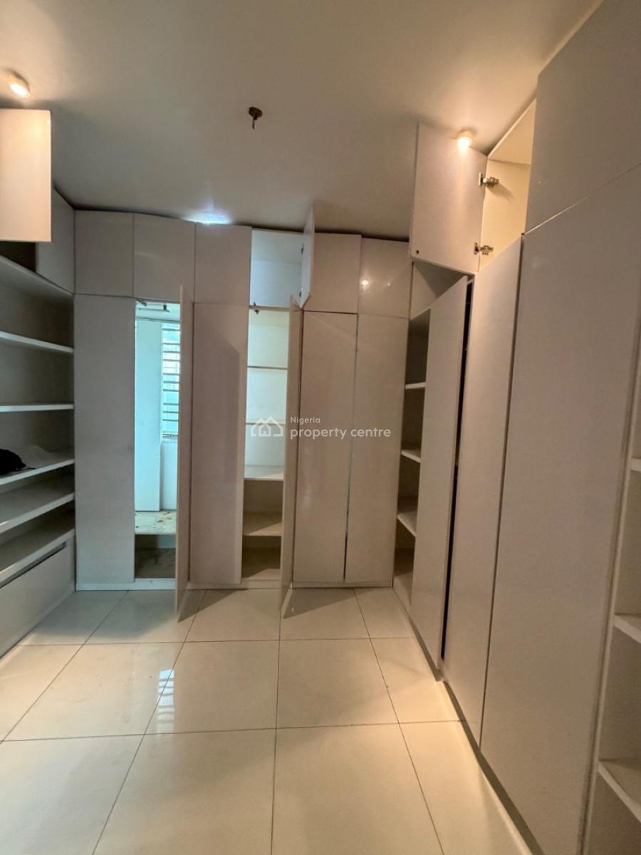 Spacious Serviced 4 Bedroom Terrace Duplex with Bq, Lekki Phase 1, Lekki, Lagos, Terraced Duplex for Sale