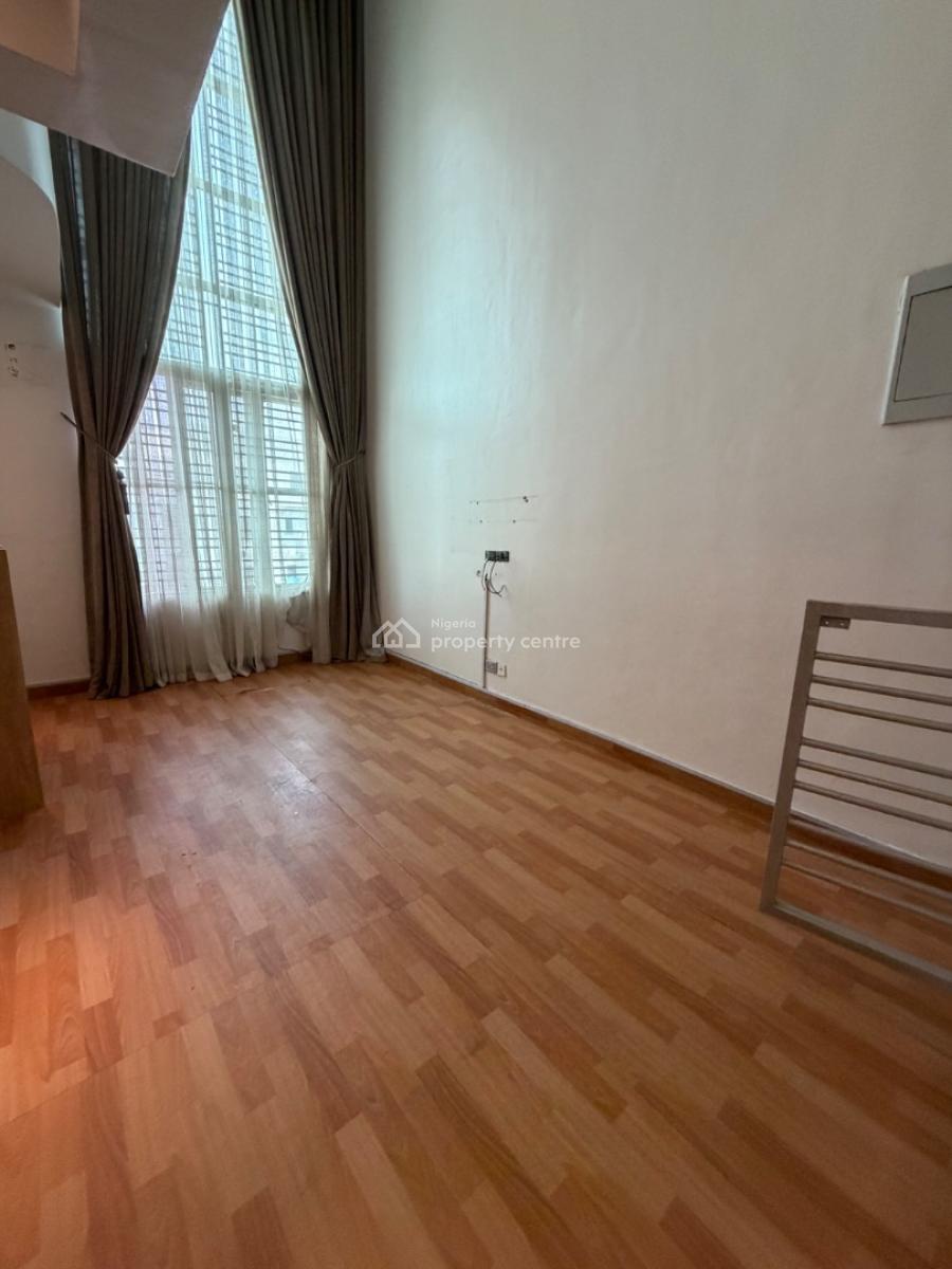 Spacious Serviced 4 Bedroom Terrace Duplex with Bq, Lekki Phase 1, Lekki, Lagos, Terraced Duplex for Sale
