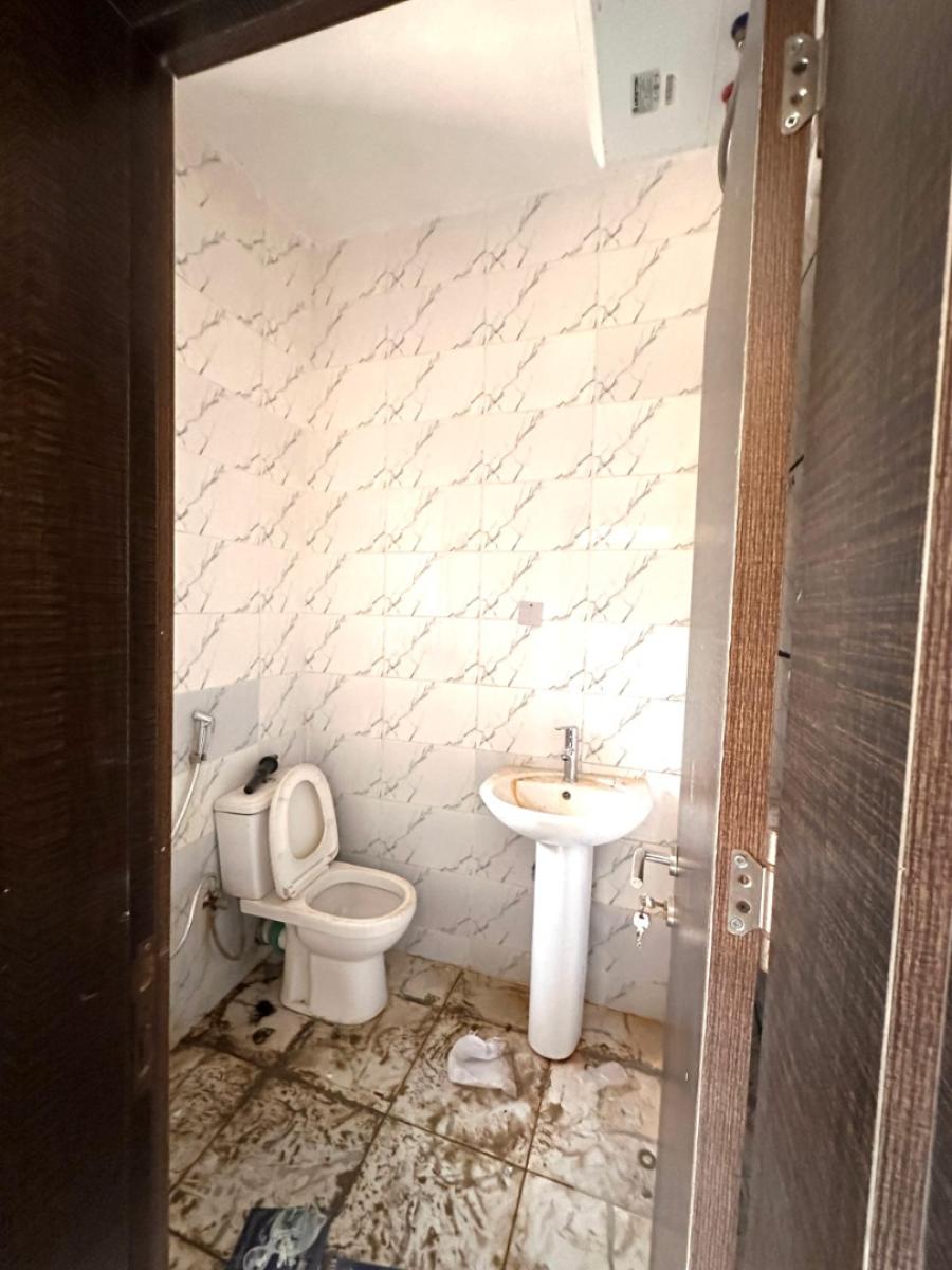 Well Finished 2 Bedroom Apartment, Jahi, Abuja, Flat / Apartment for Rent