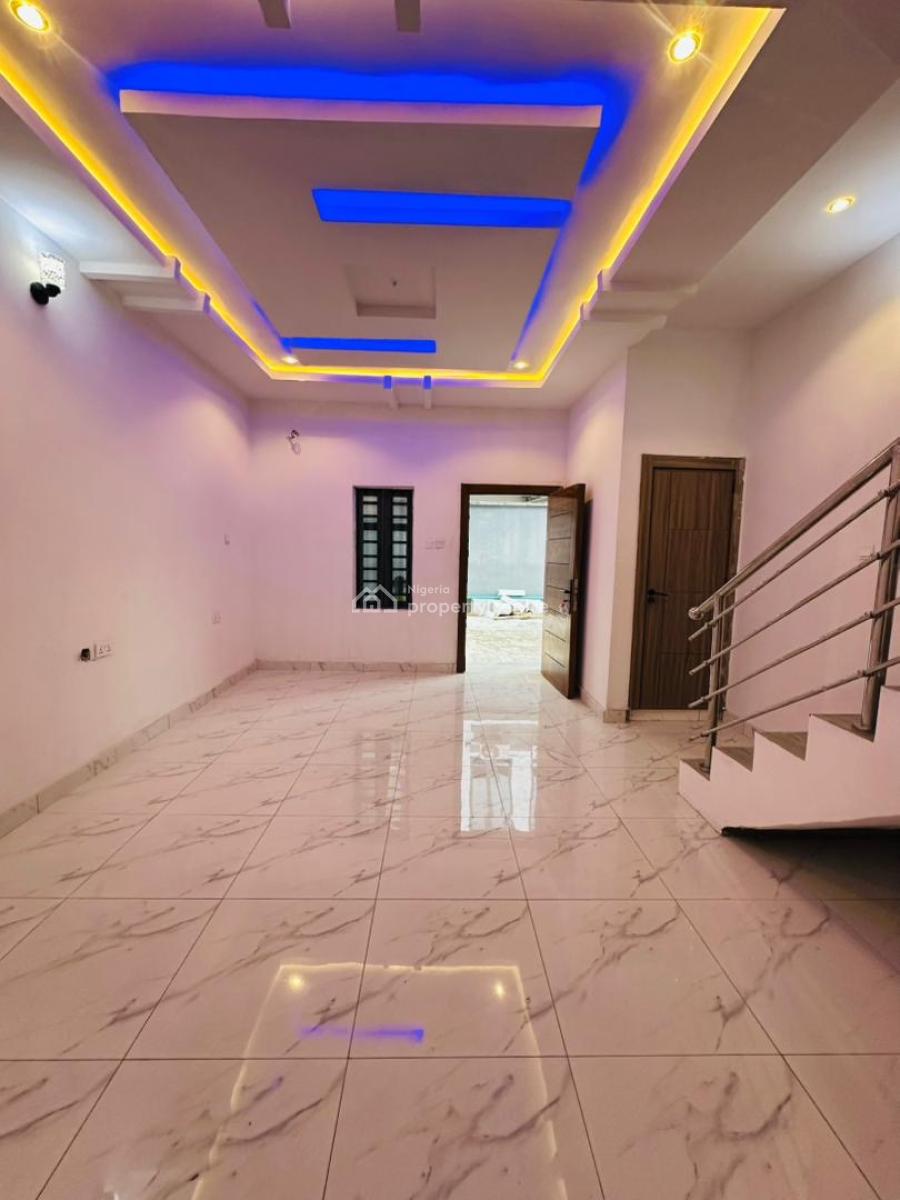 Serviced 2 Bedroom Terrace Duplex, Ologolo, Lekki, Lagos, Terraced Duplex for Rent