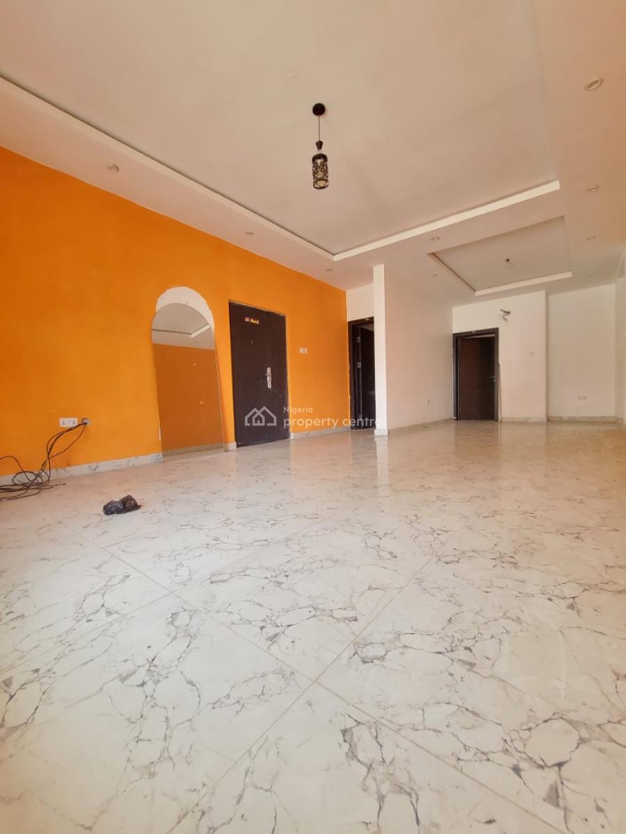 Spacious and Clean 3 Bedroom Apartment, Orchid Road, Lekki, Lagos, Flat / Apartment for Rent