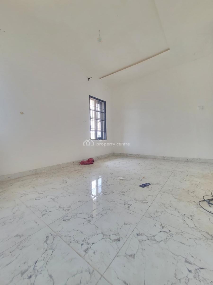 Spacious and Clean 3 Bedroom Apartment, Orchid Road, Lekki, Lagos, Flat / Apartment for Rent