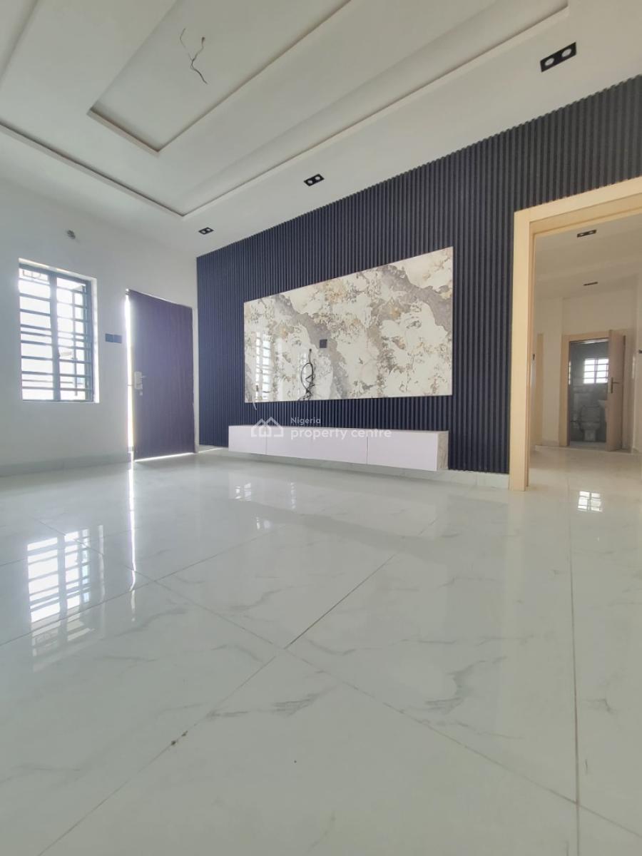Spacious and Sharp 2 Bedroom Apartment, Mavilla Estate, Orchid Road, Lekki, Lagos, Flat / Apartment for Sale