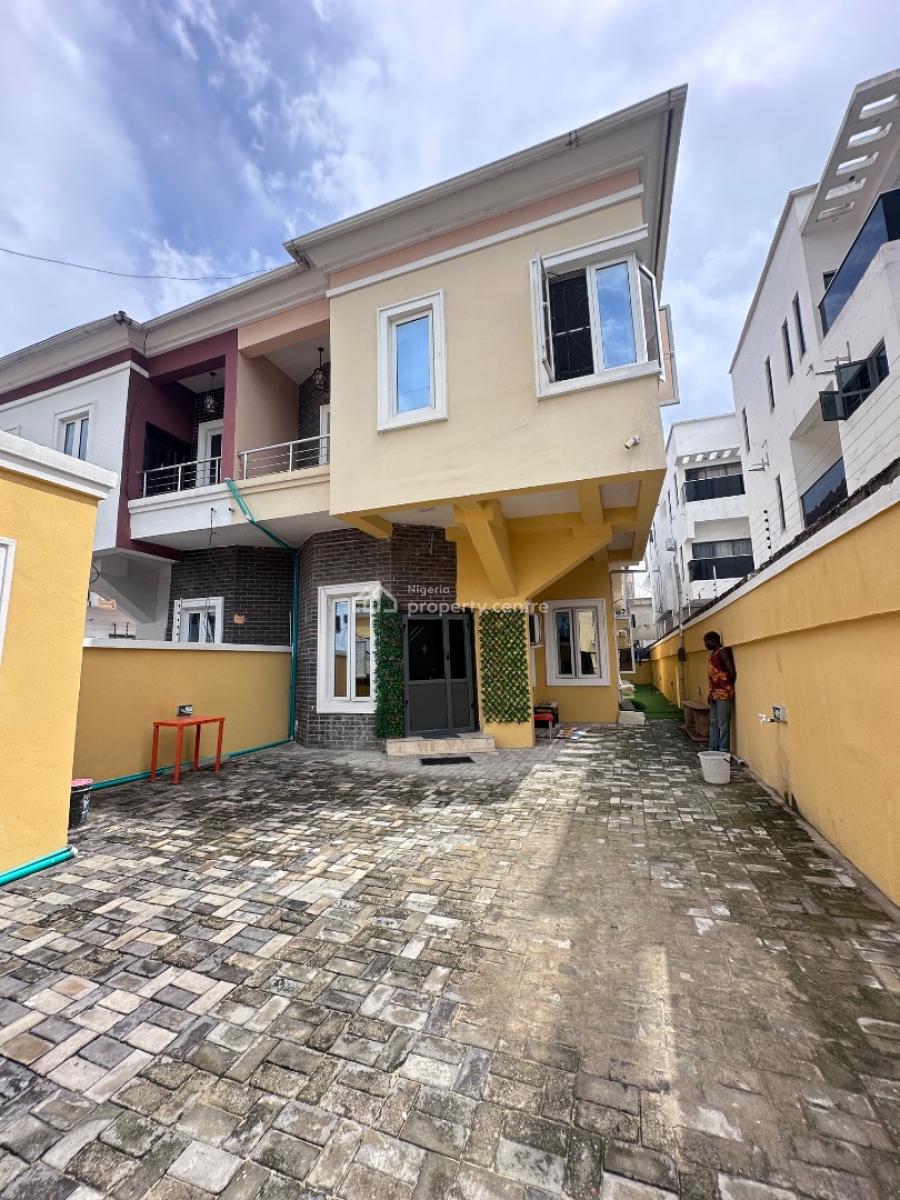 Mini Flat (first Floor), Ologolo, Lekki, Lagos, Mini Flat (room and Parlour) for Rent