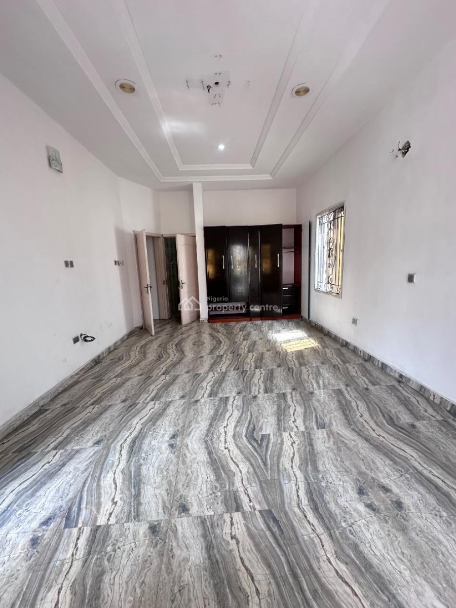 Mini Flat (first Floor), Ologolo, Lekki, Lagos, Mini Flat (room and Parlour) for Rent