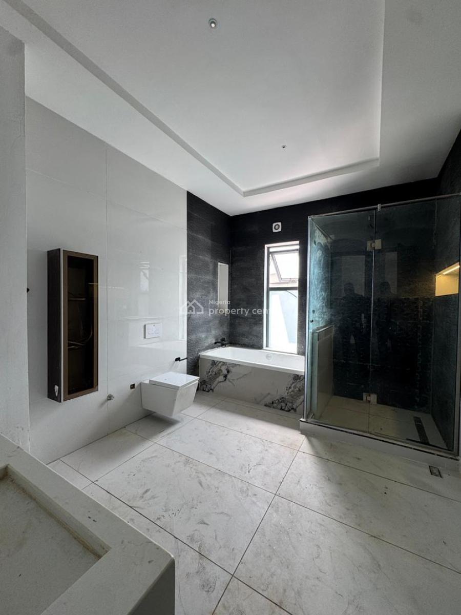 an 8 Units  5 Bedroom Terrace Duplex, Ikoyi, Lagos, Terraced Duplex for Sale