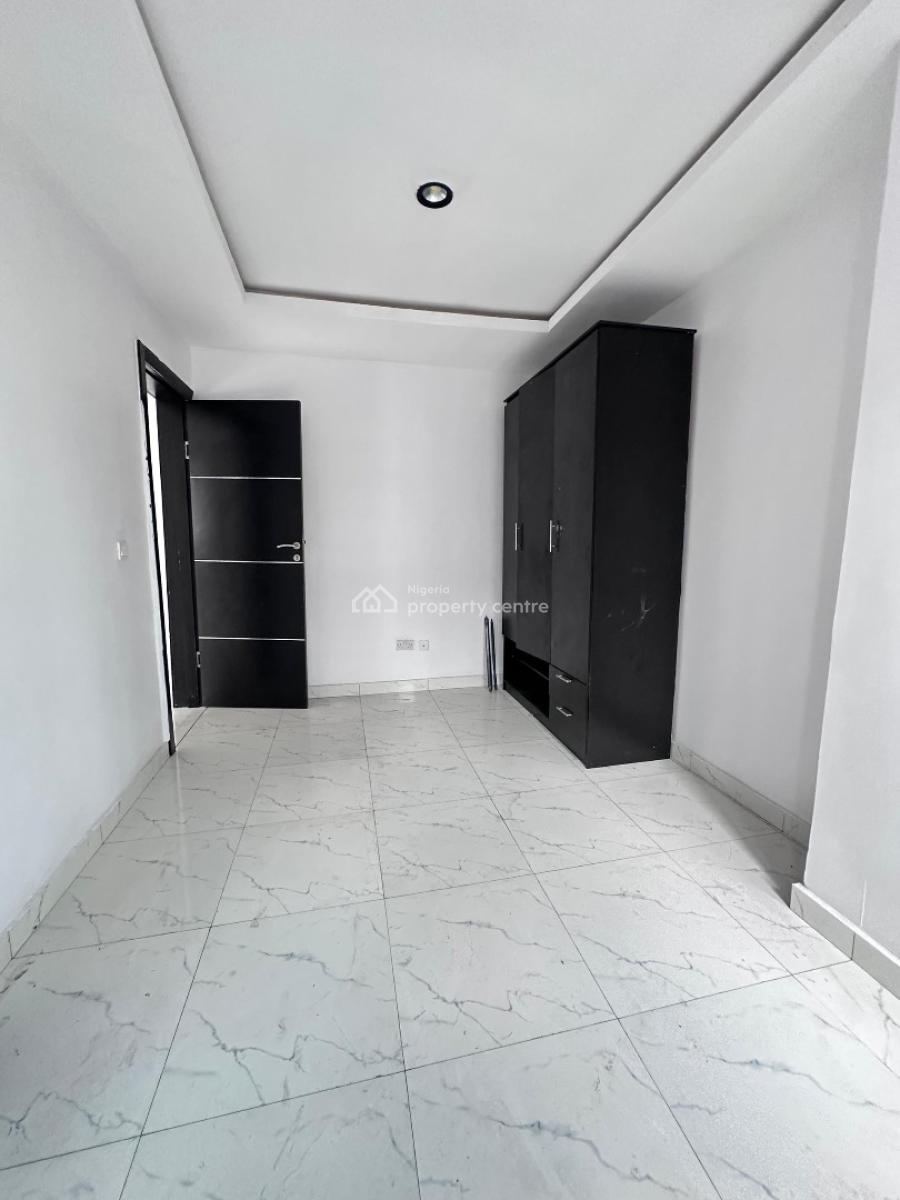 2 Bedroom Apartment (second Floor Available), Ologolo, Lekki, Lagos, Flat / Apartment for Rent