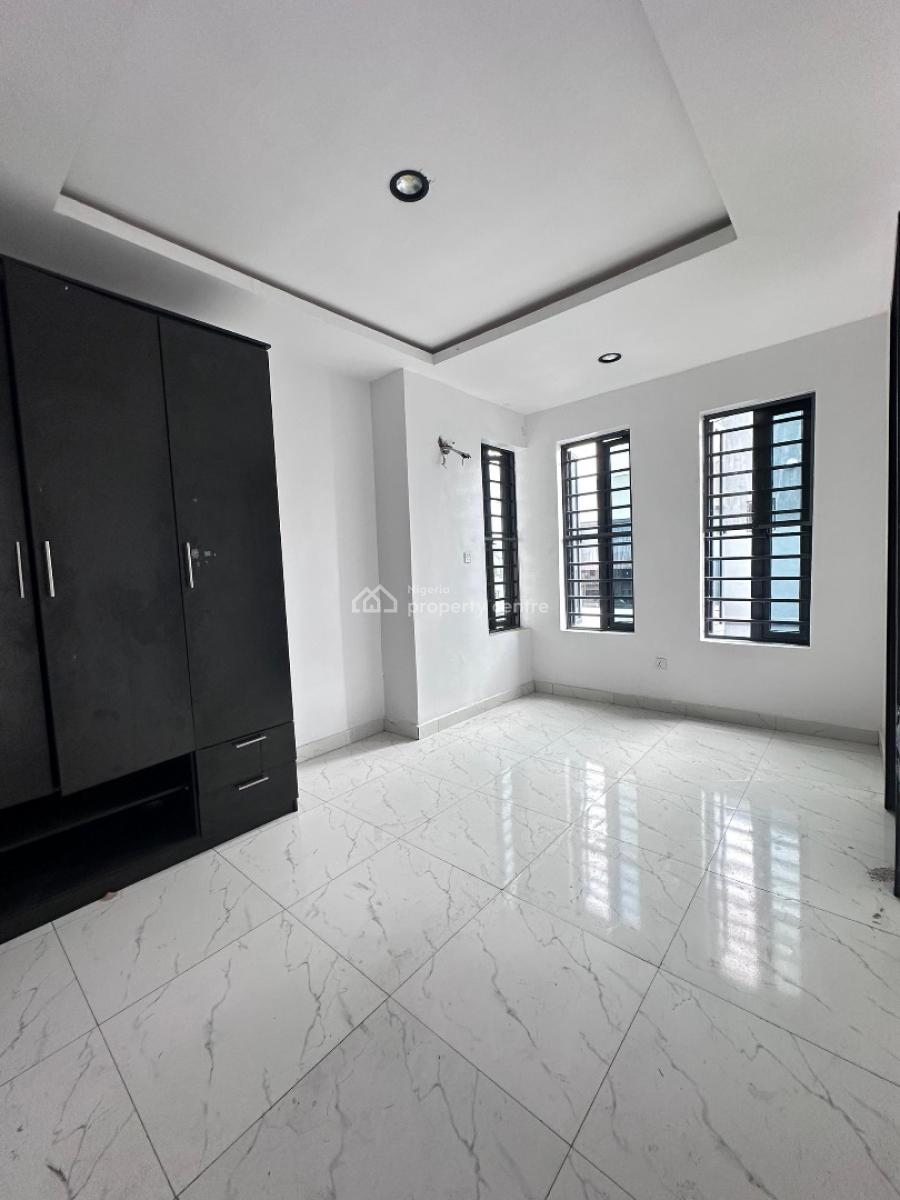 2 Bedroom Apartment (second Floor Available), Ologolo, Lekki, Lagos, Flat / Apartment for Rent