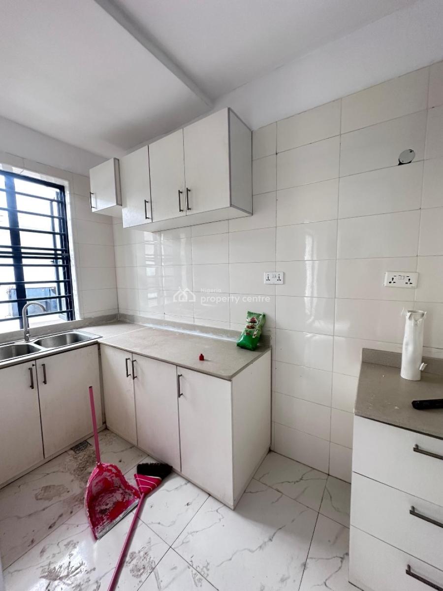 2 Bedroom Apartment (second Floor Available), Ologolo, Lekki, Lagos, Flat / Apartment for Rent