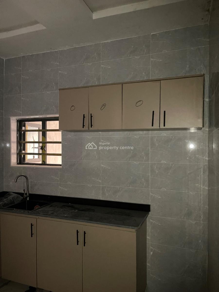 Newly Built 2 Bedroom Luxury Apartment, Off Miyaki Street Iyana Oworo, Gbagada, Lagos, House for Rent