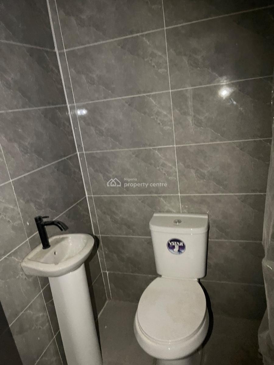 Newly Built 2 Bedroom Luxury Apartment, Off Miyaki Street Iyana Oworo, Gbagada, Lagos, House for Rent