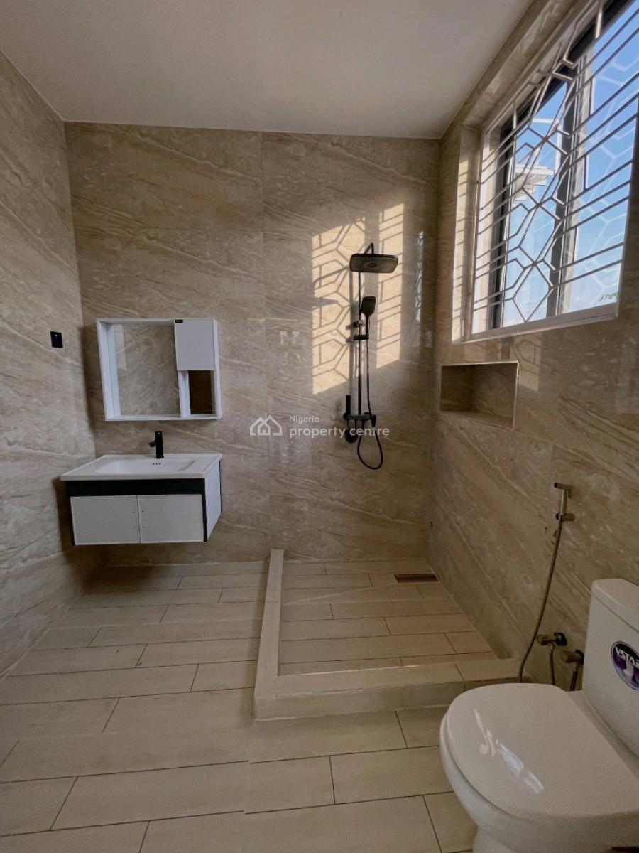 Nestled in a Gated Development, This Modern 5-bedroom Private Residenc, Gwarinpa, Abuja, House for Sale