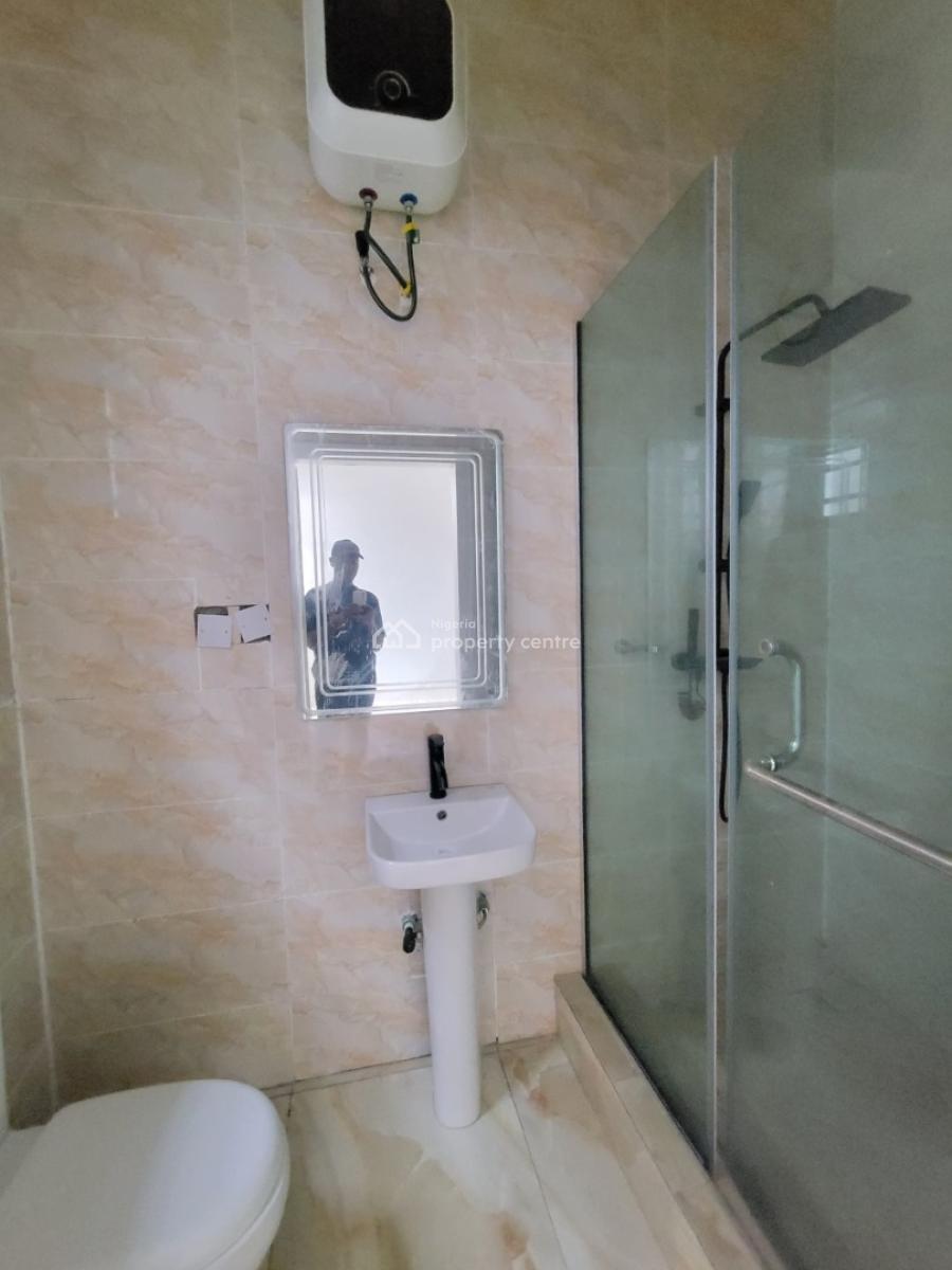 Spacious and Clean 4 Bedroom Terrace Duplex, Apple Wood 2 Gate 1, Lekki, Lagos, Terraced Duplex for Sale