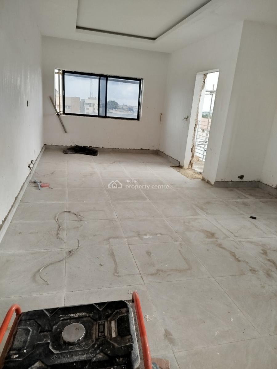 3 Bedroom Apartment with Bq, Yaba, Lagos, Block of Flats for Sale