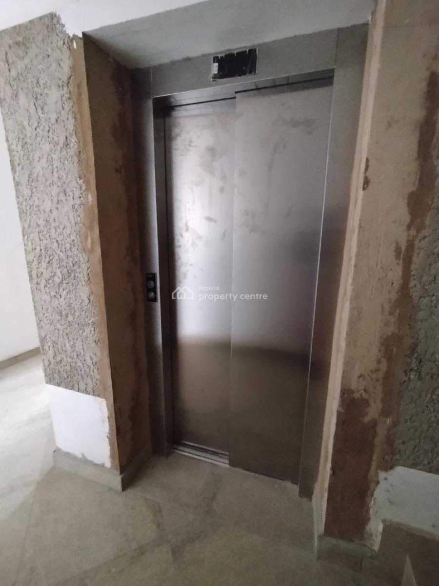 3 Bedroom Apartment with Bq, Yaba, Lagos, Block of Flats for Sale