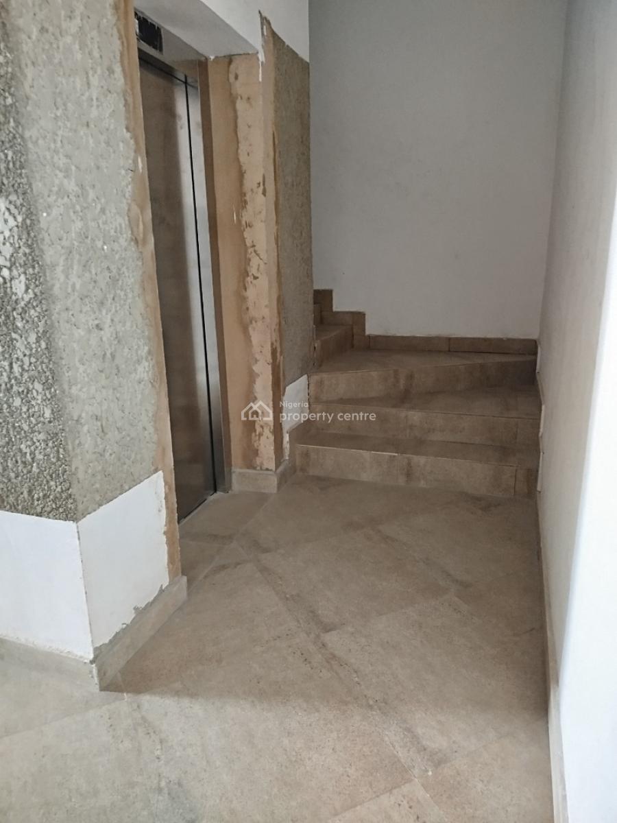 3 Bedroom Apartment with Bq, Yaba, Lagos, Block of Flats for Sale