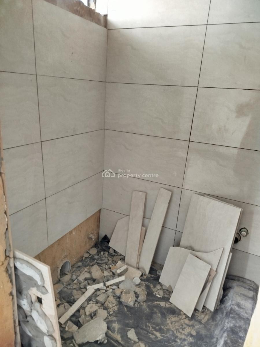 3 Bedroom Apartment with Bq, Yaba, Lagos, Block of Flats for Sale