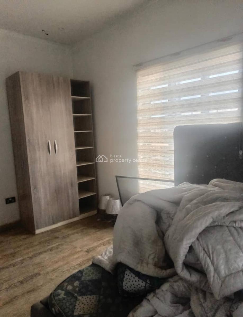 Opulent Spacious 2 Bedroom Apartment in a Secure Estate, Ilasan, Lekki, Lagos, Flat / Apartment for Rent