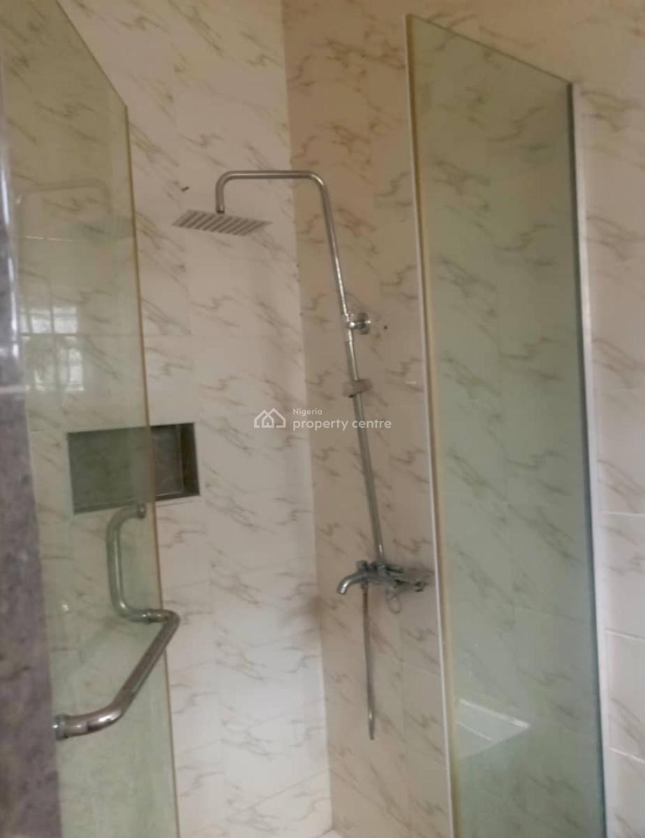 Opulent Spacious 2 Bedroom Apartment in a Secure Estate, Ilasan, Lekki, Lagos, Flat / Apartment for Rent