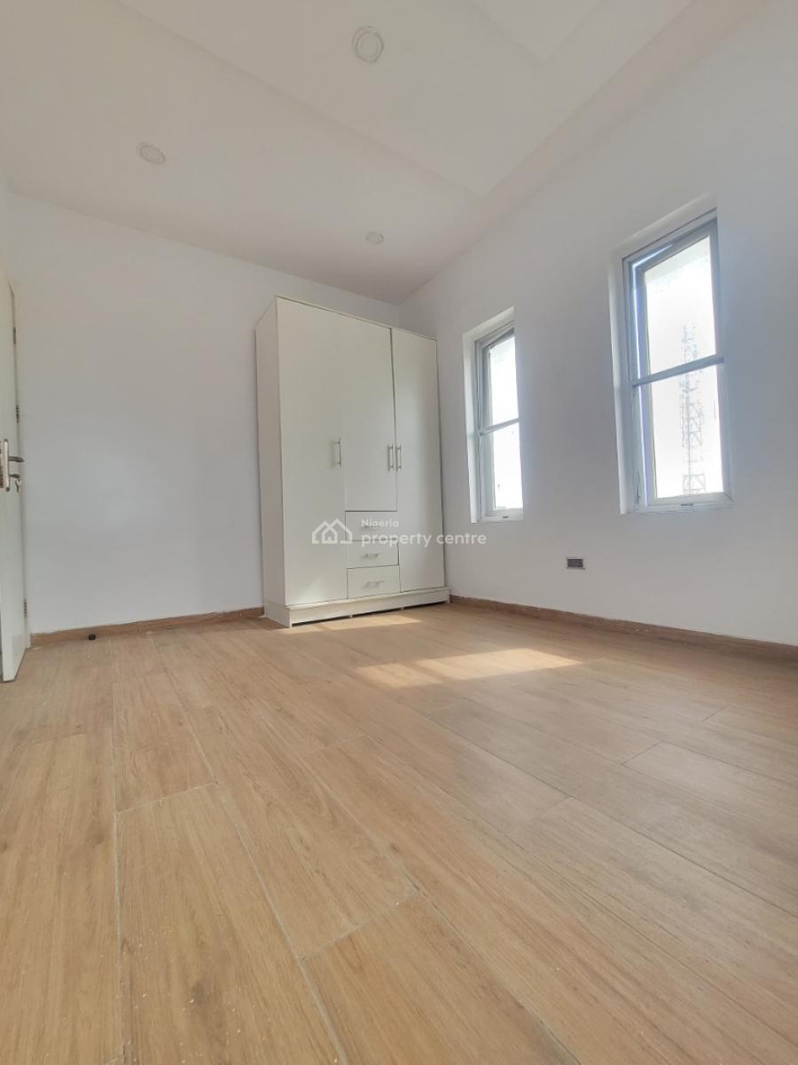 Spacious and Sharp 2 Bedroom Apartment, Orchid Road, Lekki, Lagos, Flat / Apartment for Sale