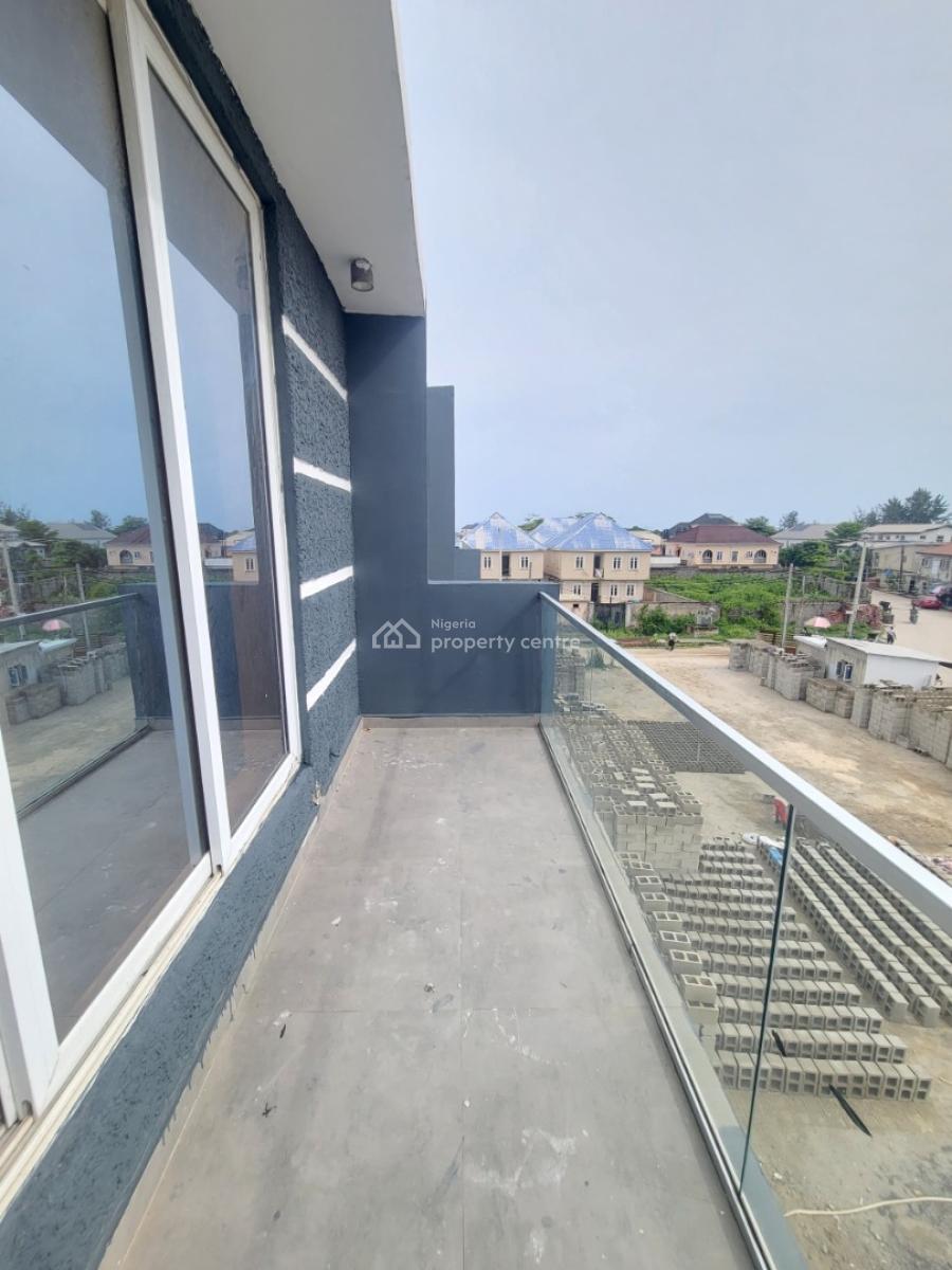Spacious and Sharp 2 Bedroom Apartment, Orchid Road, Lekki, Lagos, Flat / Apartment for Sale