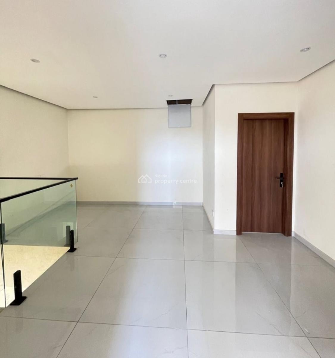 4 Bedroom Penthouse, Victoria Island (vi), Lagos, Flat / Apartment for Sale