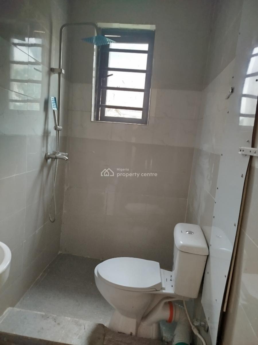 Spaciously Built 3 Bedroom Apartment with Bq, Alagomeji, Yaba, Lagos, Block of Flats for Sale