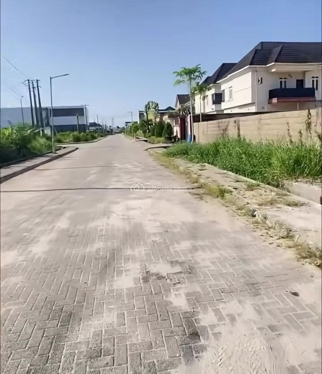 Cornerpiece Land Measuring 1,179sqm, Lekki Scheme 2, Ajah, Lagos, Residential Land for Sale