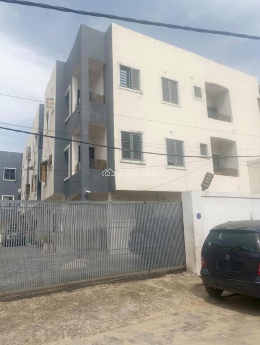 Lovely Spacious 3 Bedroom Apartment in a Secure Estate, Salem, Ilasan, Lekki, Lagos, Flat / Apartment for Rent