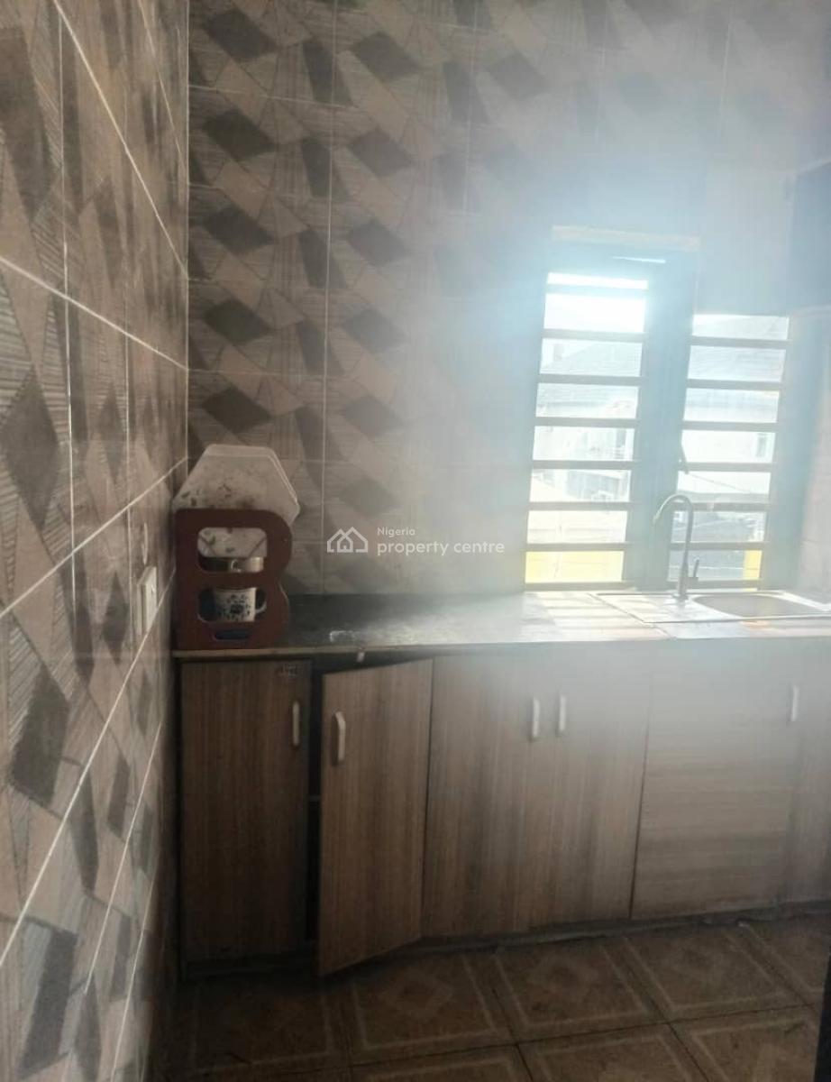 Lovely Spacious 3 Bedroom Apartment in a Secure Estate, Salem, Ilasan, Lekki, Lagos, Flat / Apartment for Rent