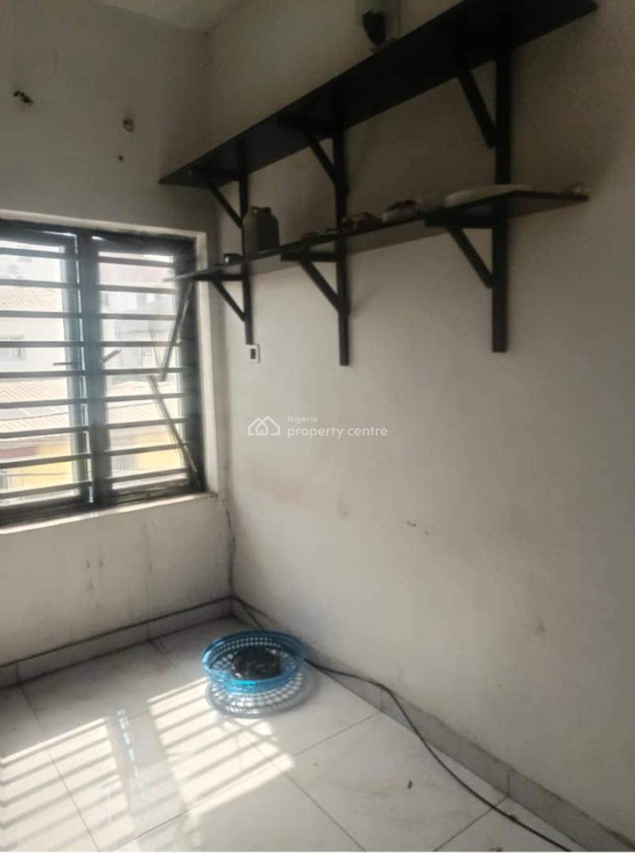 Lovely Spacious 3 Bedroom Apartment in a Secure Estate, Salem, Ilasan, Lekki, Lagos, Flat / Apartment for Rent